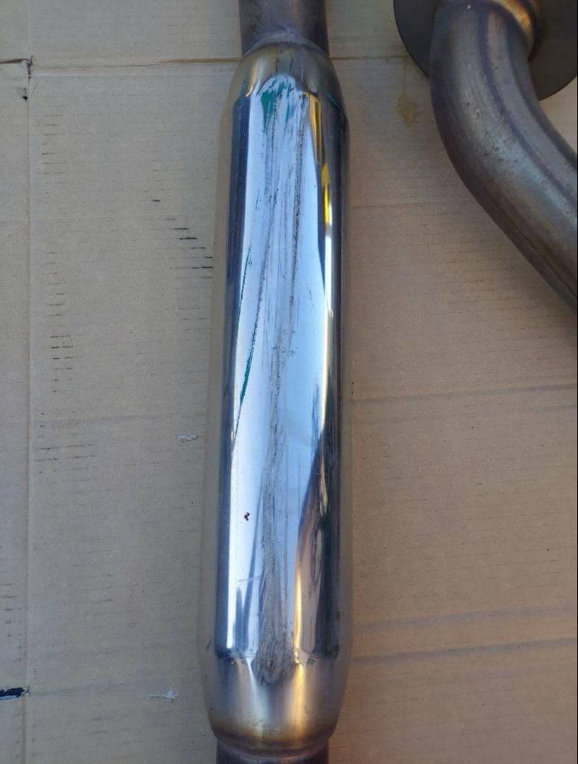 VAB WRXSTI フジツボマフラー ※凹みあり　白猫