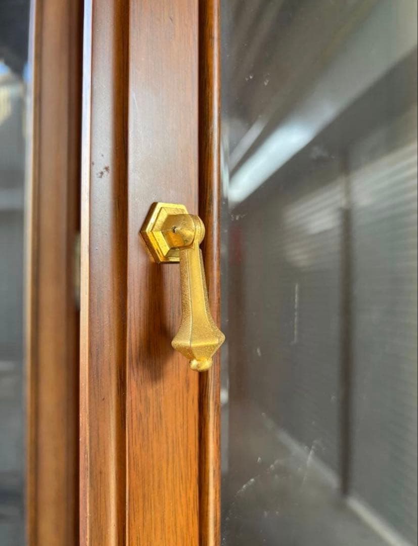 マルニ地中海シリーズ　高級食器棚　アンティーク家具