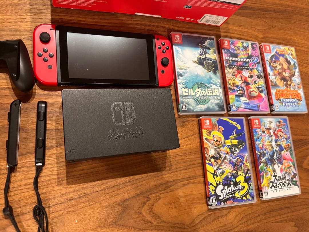 Nintendo Switch 赤/黒 美品 ゲームソフト5本付き