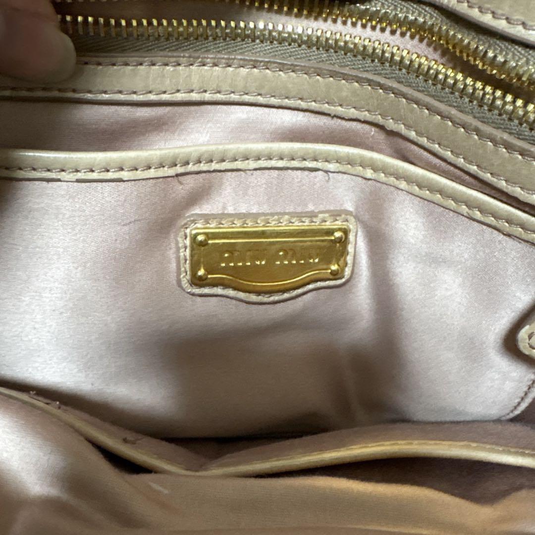 ミュウミュウ　ハンドバッグ　ヴィッテロルクス　2way レザー　ベージュ