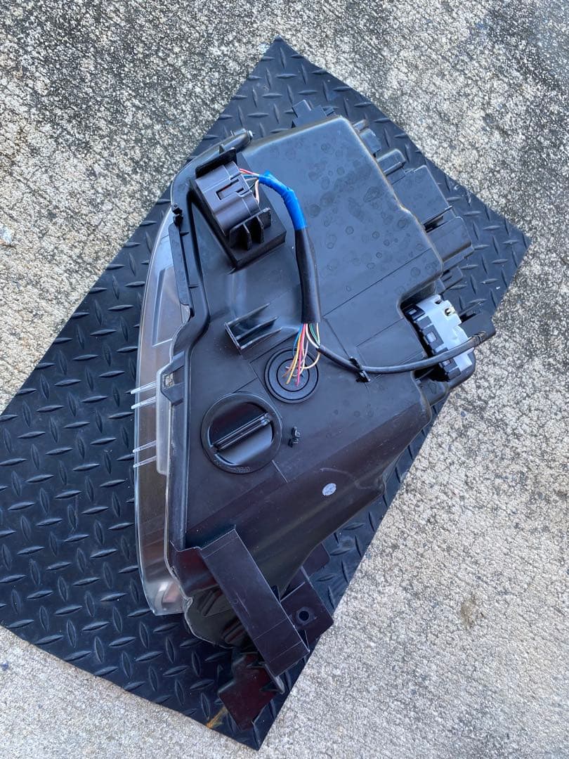 美品‼️ CX-3 マツダ純正　左側　LED ヘッドライト