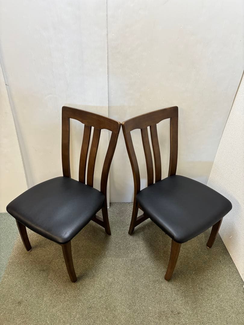 ② ダイニングチェア　２脚セット