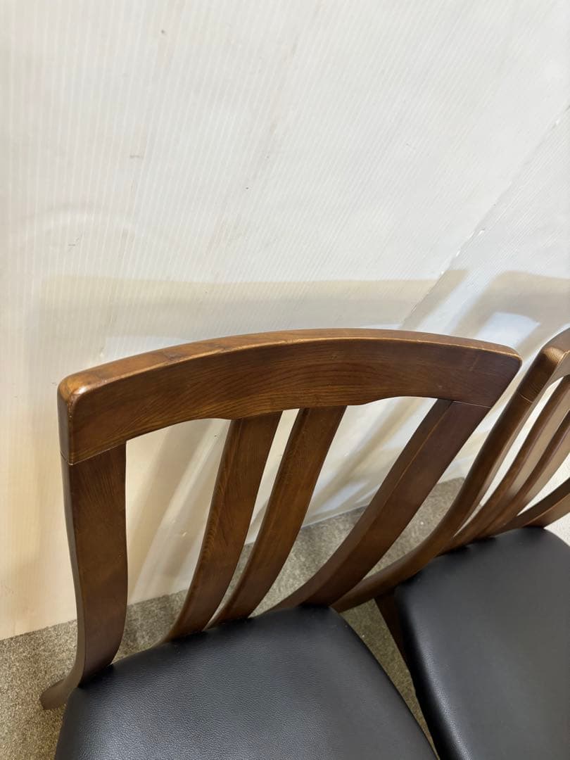 ② ダイニングチェア　２脚セット