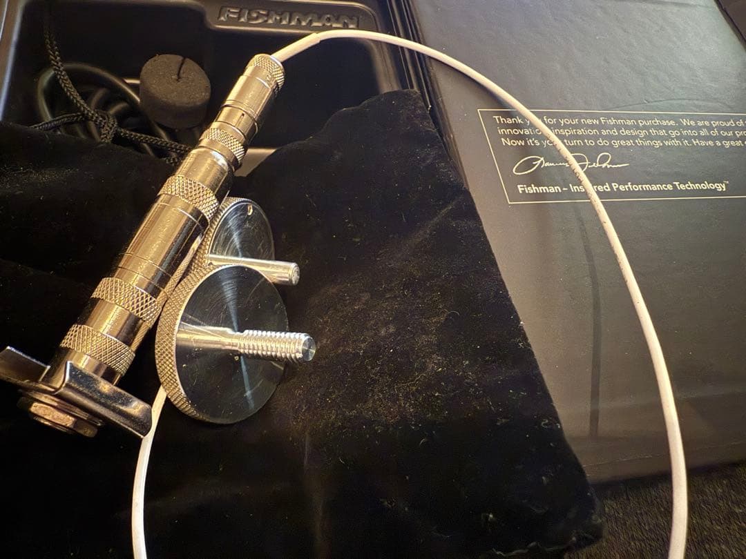 FISHMAN フルサークル　コントラバス用ピックアップ　その1