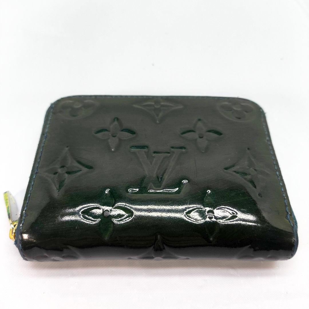 ルイヴィトン ヴェルニ ジッピーパース ケース ブルー