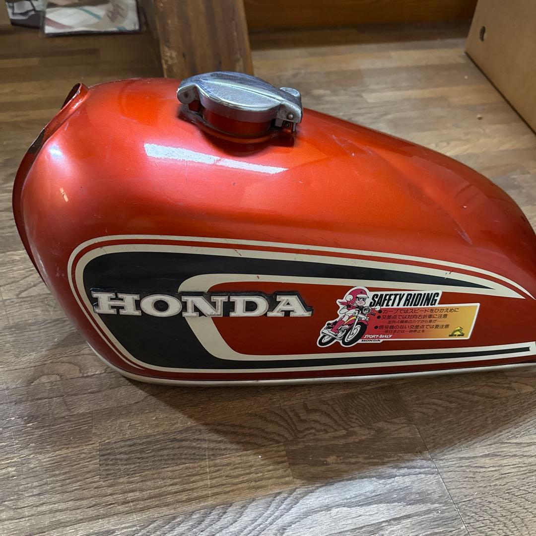 HONDA バイク用タンク 赤色　CB250?鍵なし