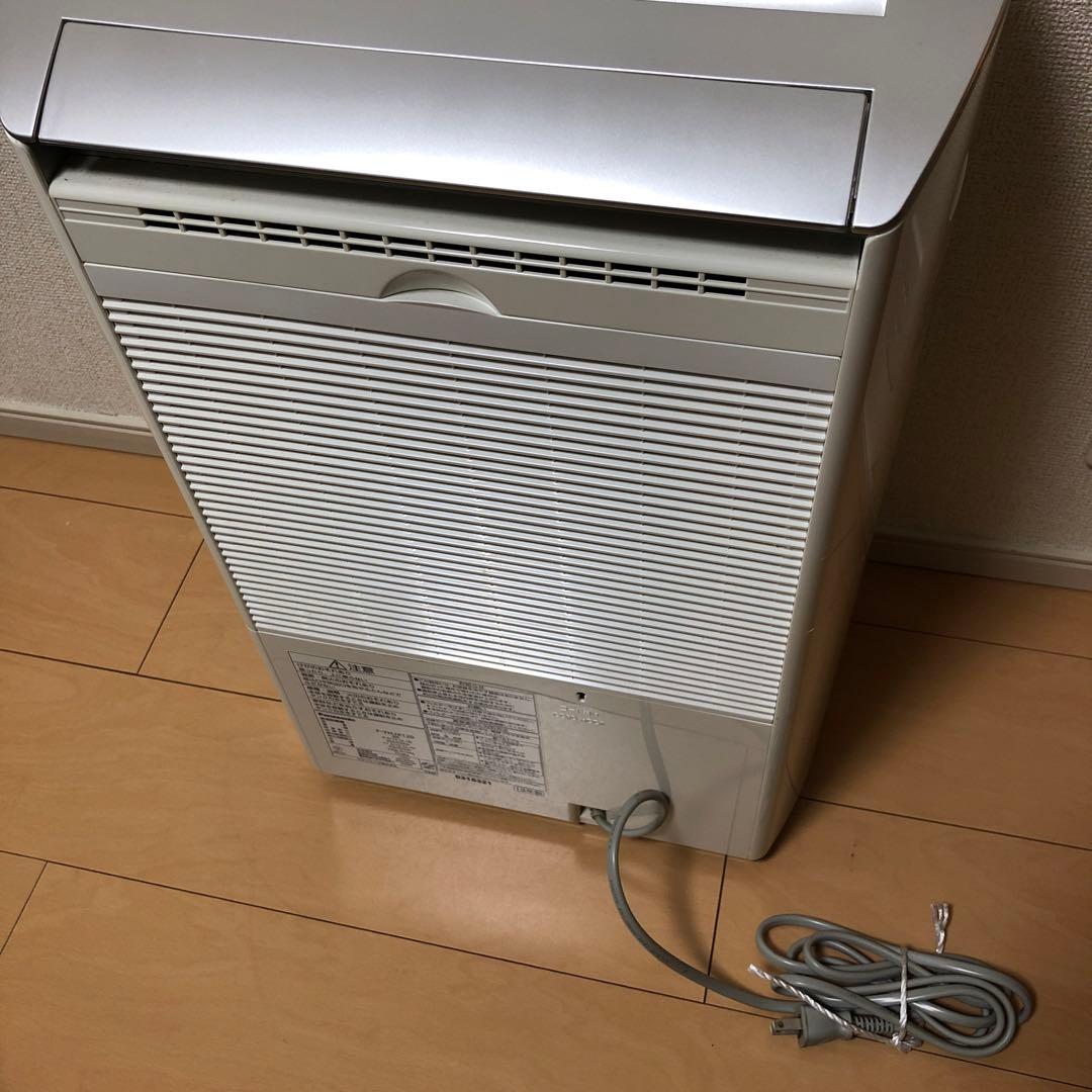 Panasonic 除湿機　13年製