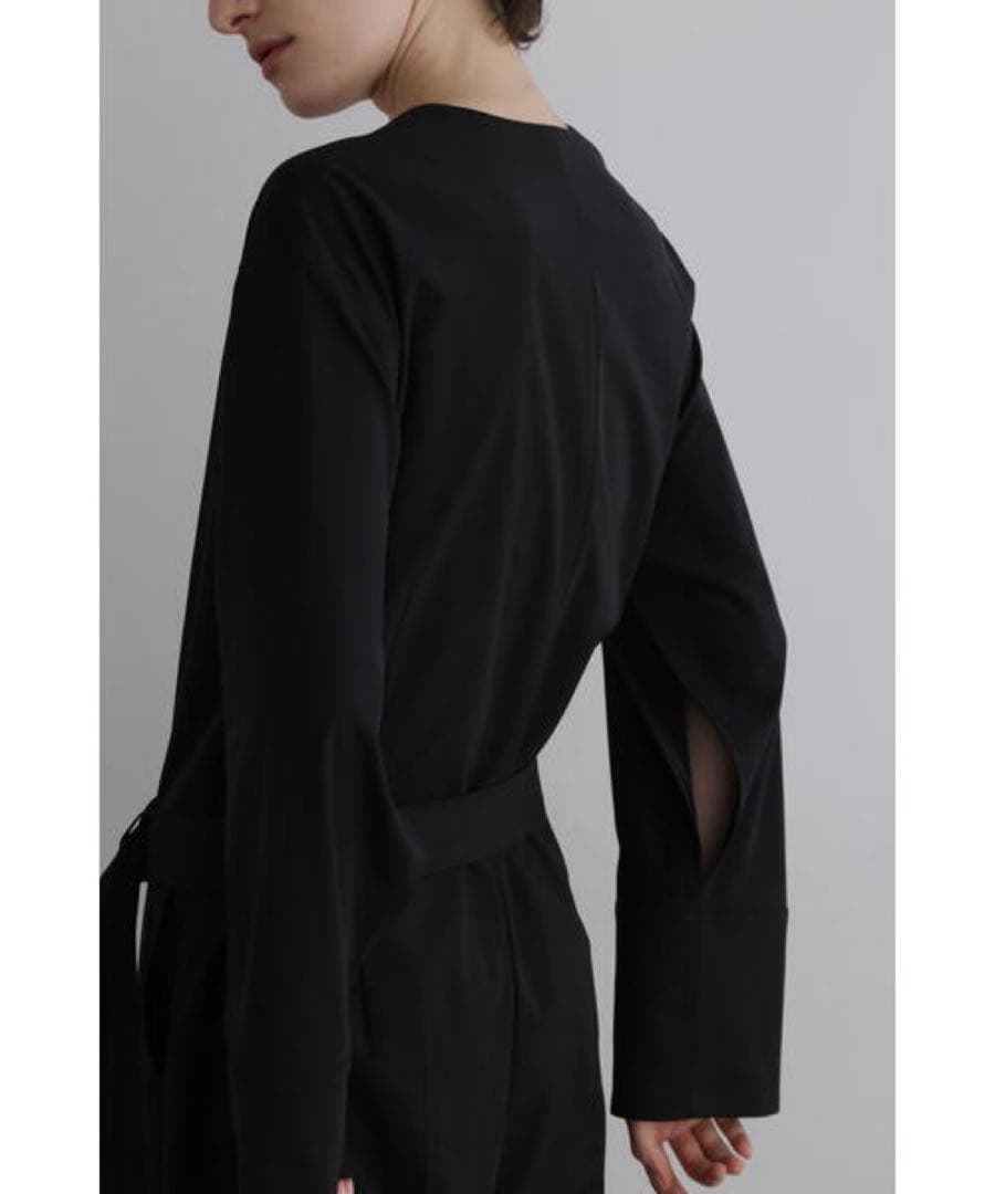 定価46200円 LE PHIL ストレッチジャージーオールインワン 美品