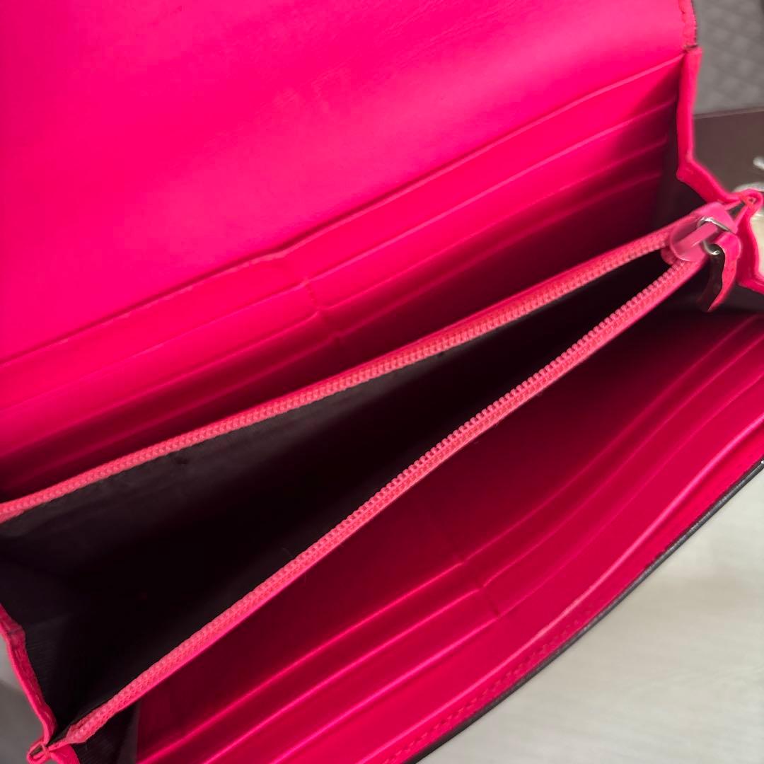 GUCCI GGパターン 長財布 ピンク内装