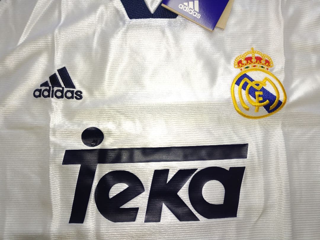 adidasレアル・マドリード98/00ホーム シャツ、パンツセット 未使用品
