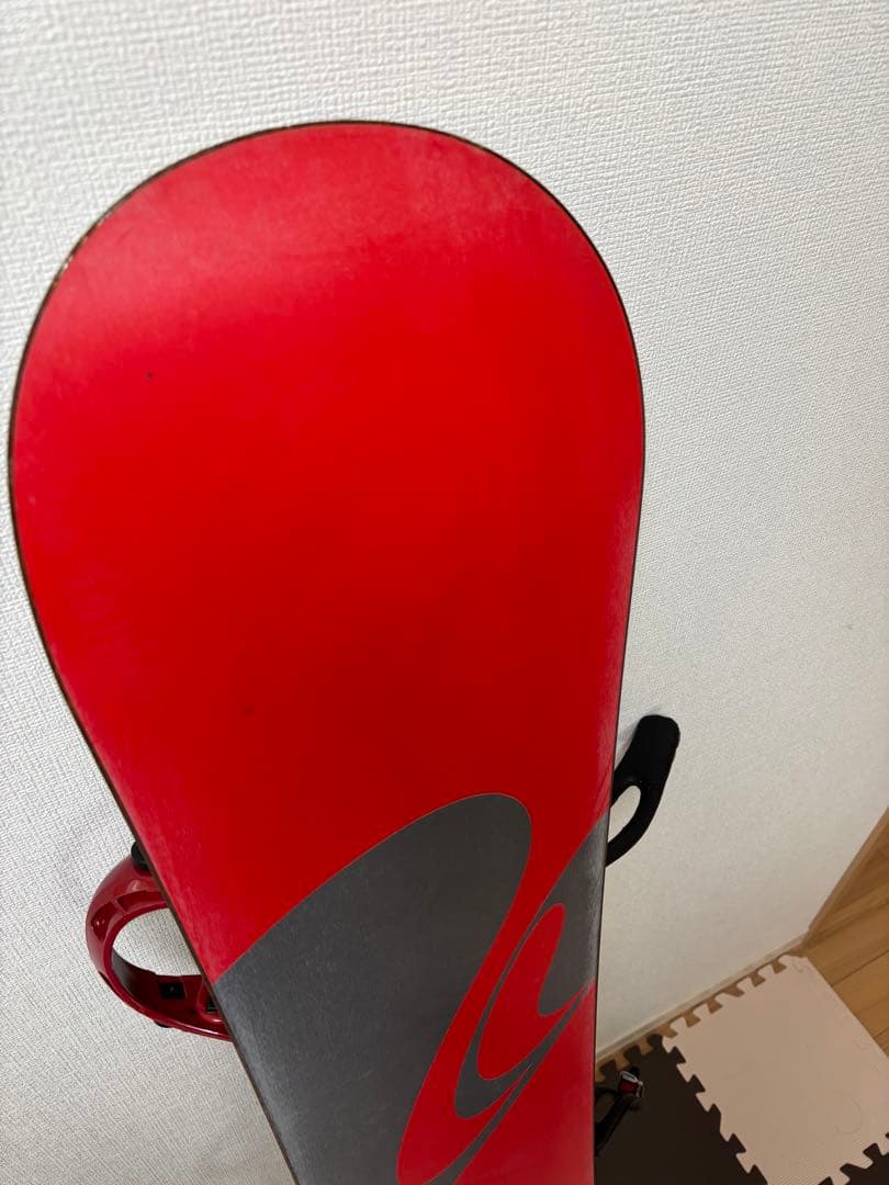 スノーボード 板＋ビンディング セット 赤／ブラック 中古