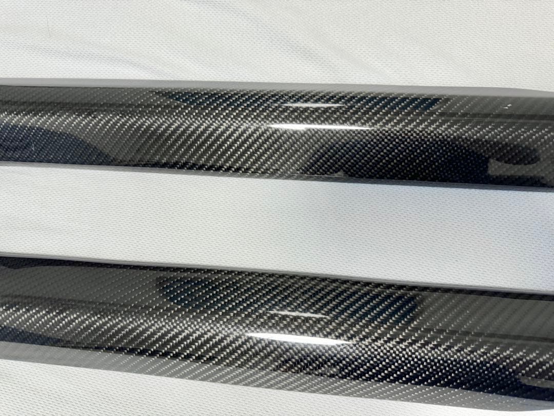 レクサス RC/RCF用 カーボンサイドスカッフ Grazio & Co