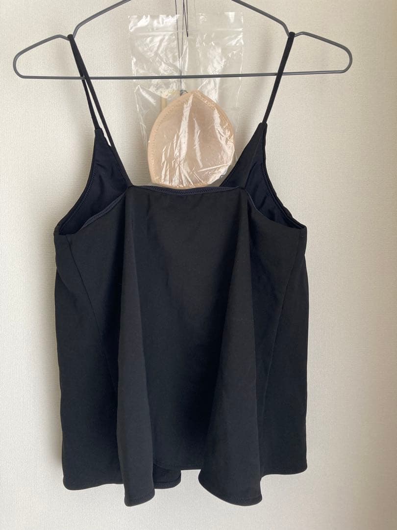 美品　ナゴンスタンス スイムウェア　トップス　ブラック
