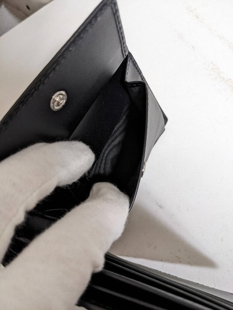 未使用品 グッチ グッチシマ ダブルG 473922 小銭入れ付き 二つ折り財布