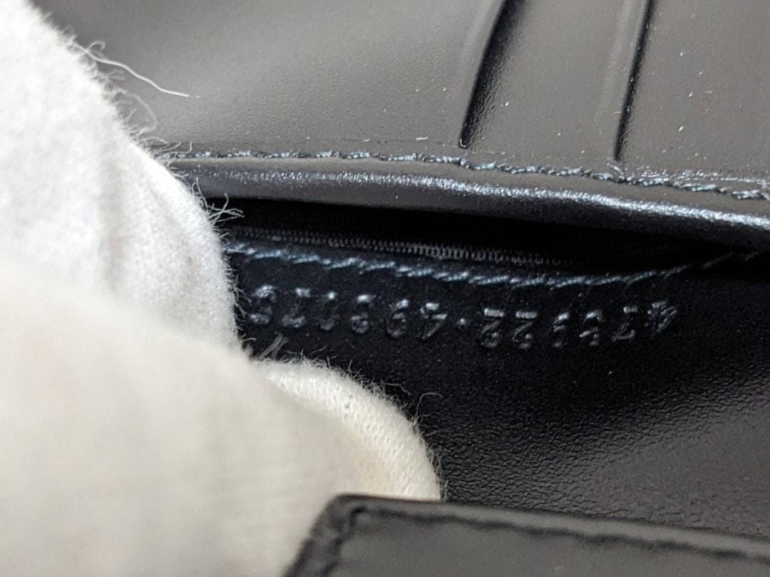 未使用品 グッチ グッチシマ ダブルG 473922 小銭入れ付き 二つ折り財布