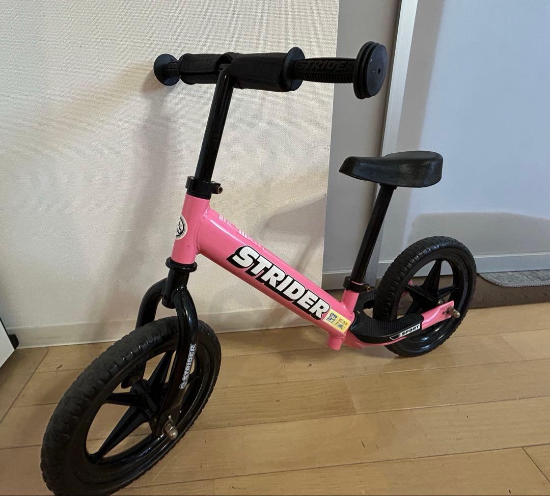 ☆美品☆ストライダー　12インチ　ピンク　キャリーケース付き