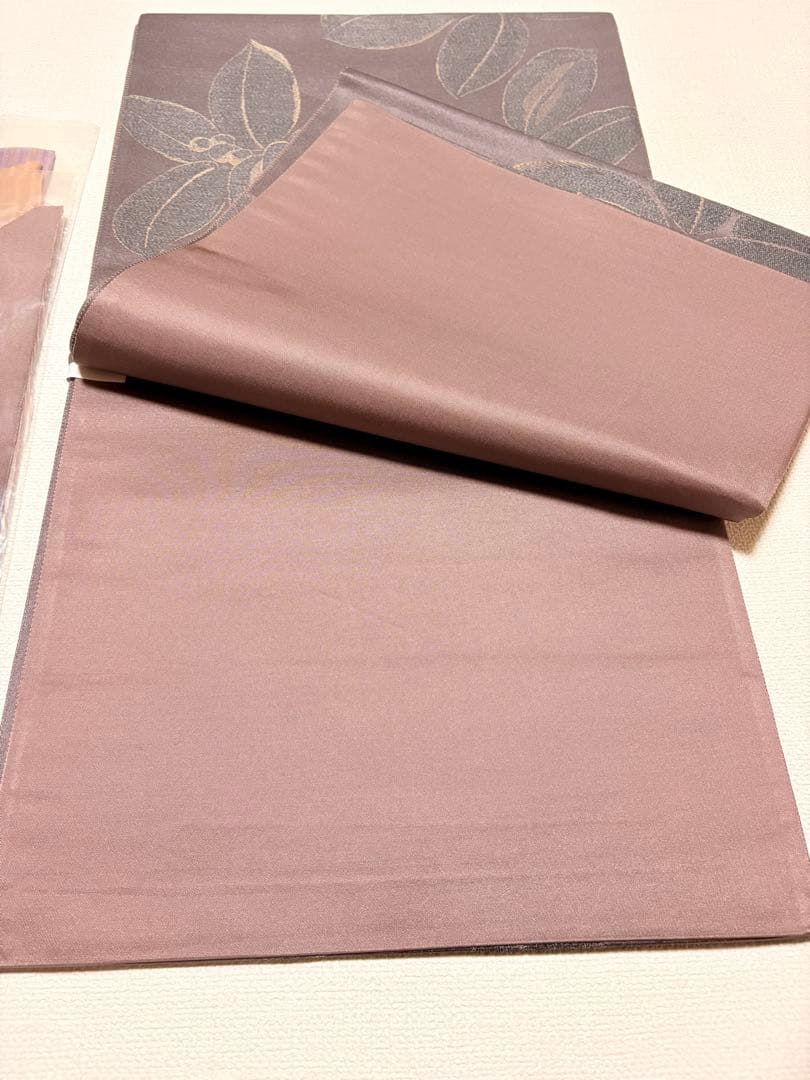 西陣織 澤屋重兵衛 濃い紫色の葉模様日本製