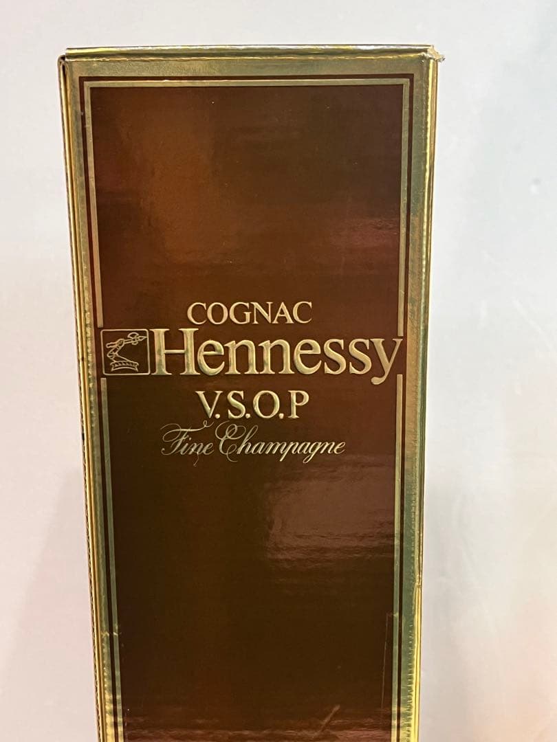 Hennessy ヘネシー ブランデー 未開栓V.S.O.P700ml 40%