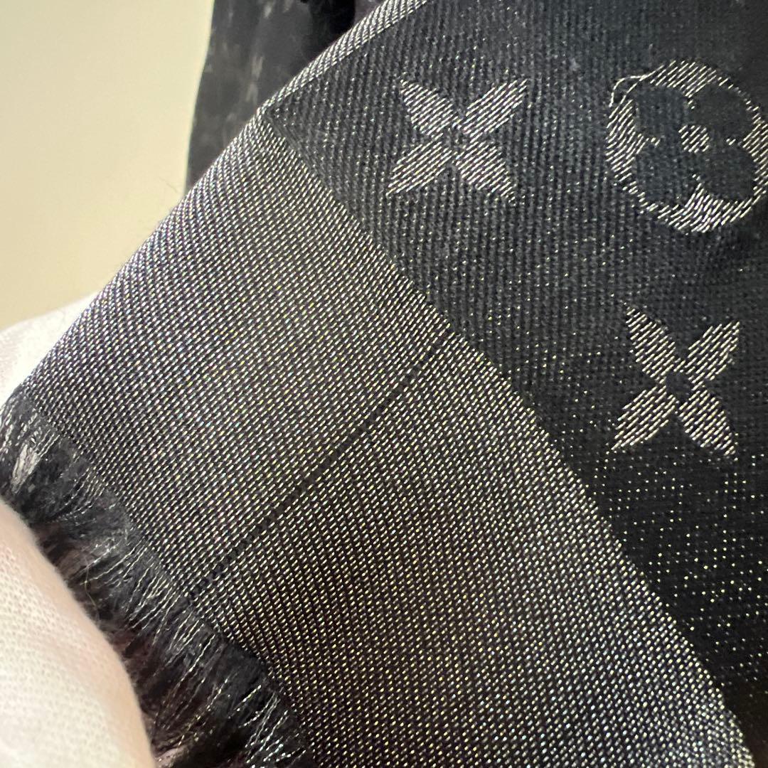 ルイヴィトン　ショール・モノグラム シャイン　黒シルバー　リバーシブル