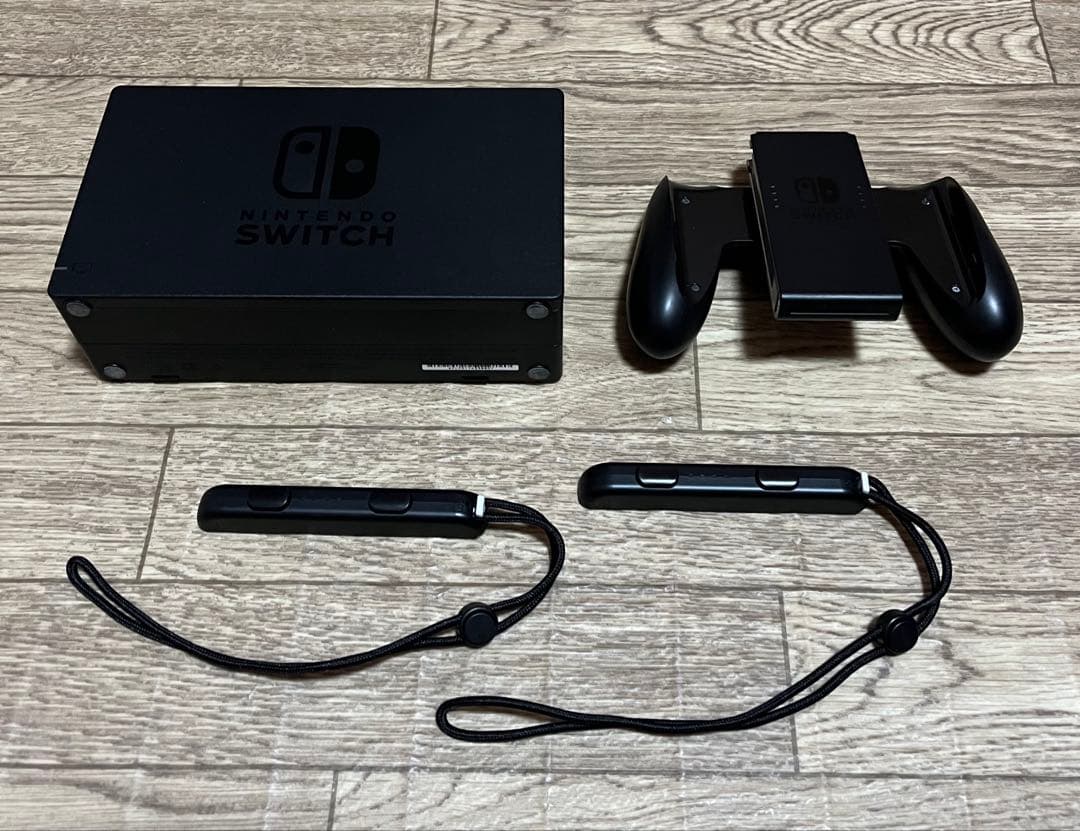 Nintendo Switch 本体 グリーンとピンク