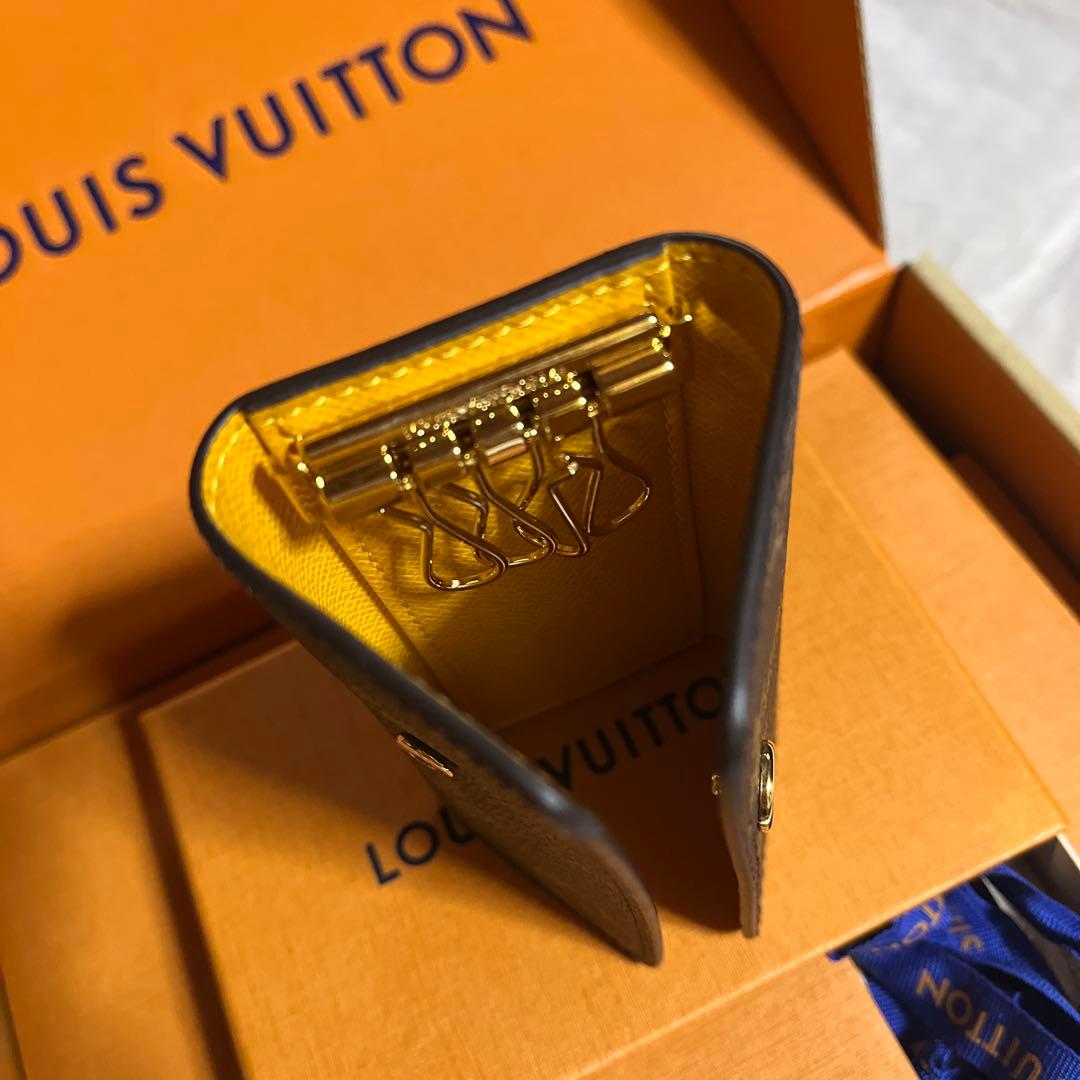 ルイ・ヴィトン　キーケース　ミュルティクレ4