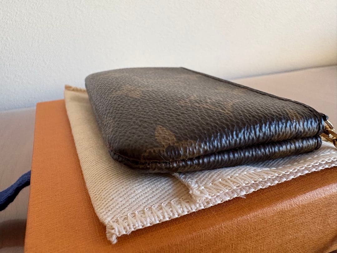 【美品】LOUIS VUITTON ポシェット・クレ