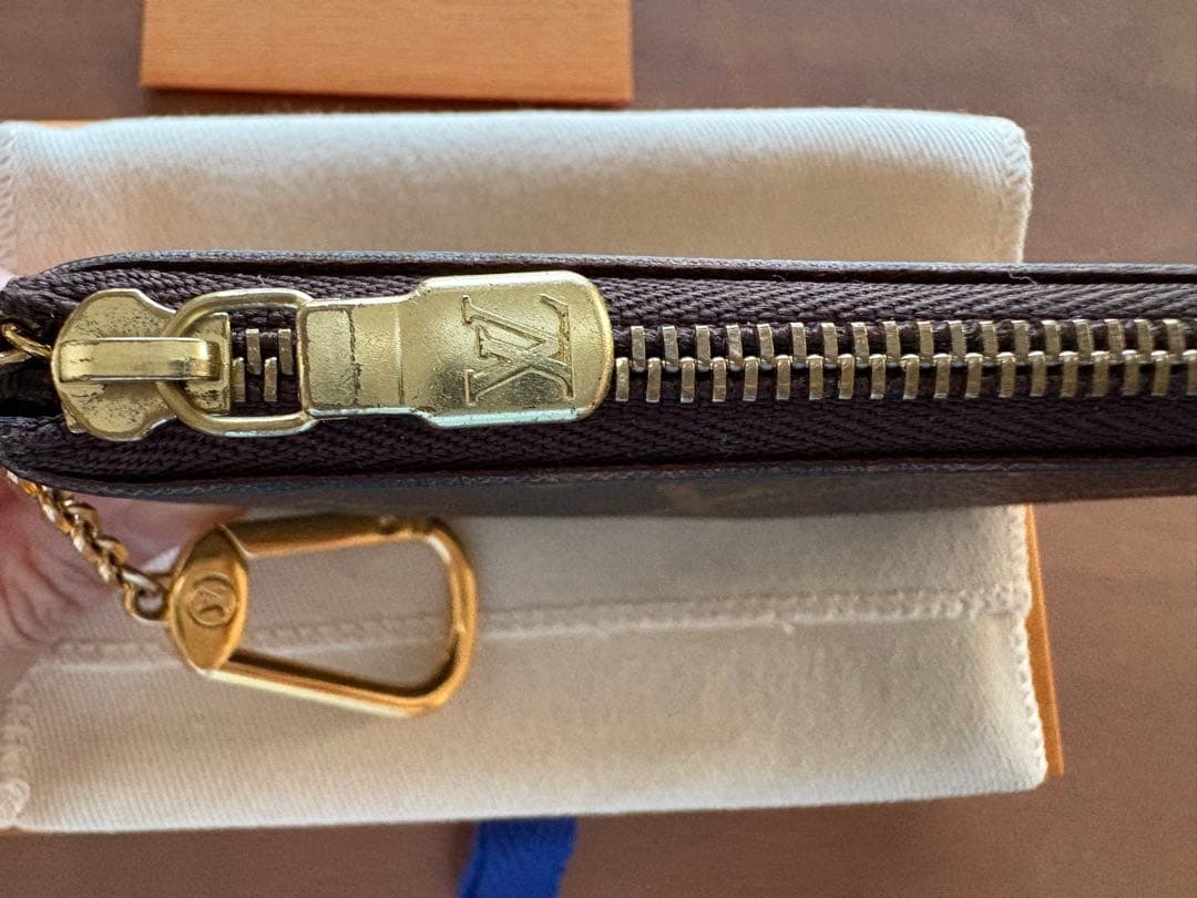 【美品】LOUIS VUITTON ポシェット・クレ