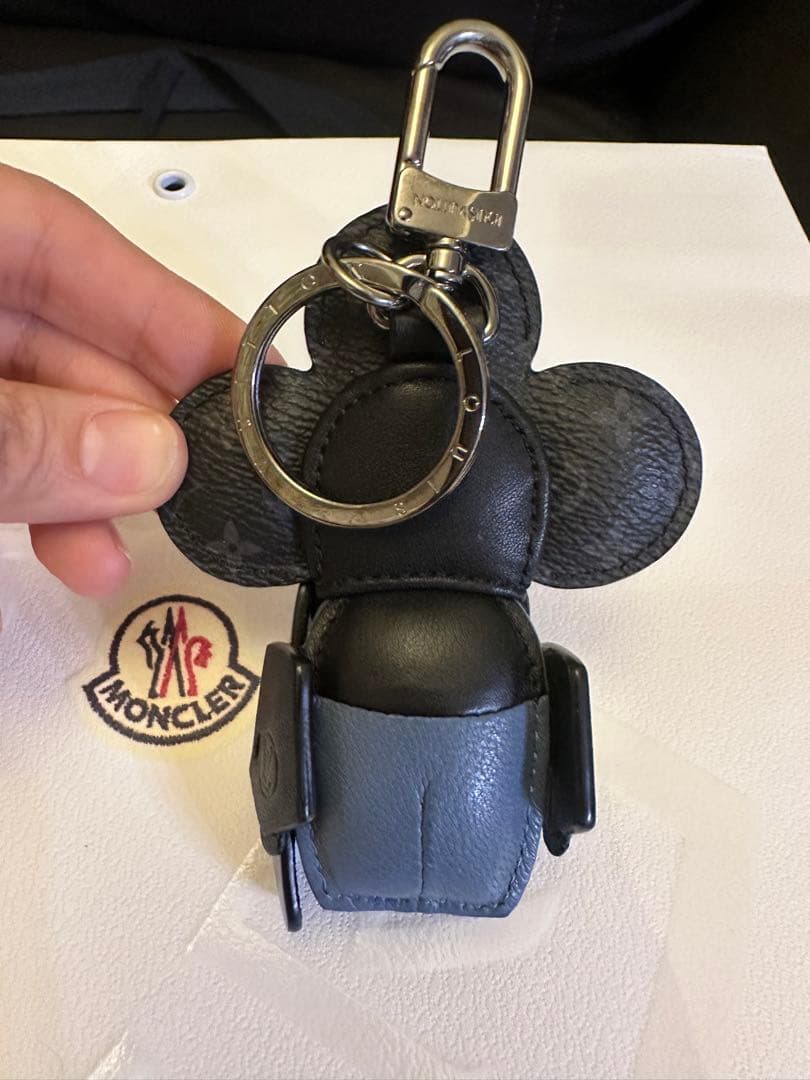 LOUIS VUITTON チャーム