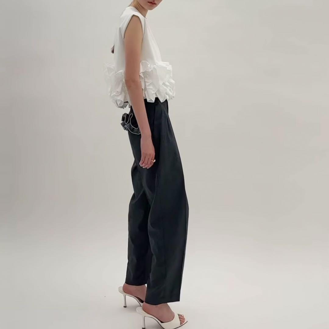 極美品 トレフルプラスワン ポケットフリルパンツ ダークグレー trefle+1