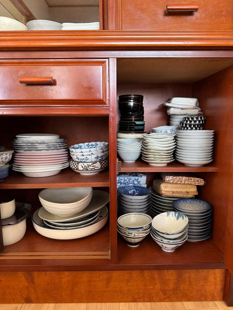 メ*3様 アンティーク 木製食器棚 ガラス扉付き ビンテージ ※購入前にコメント