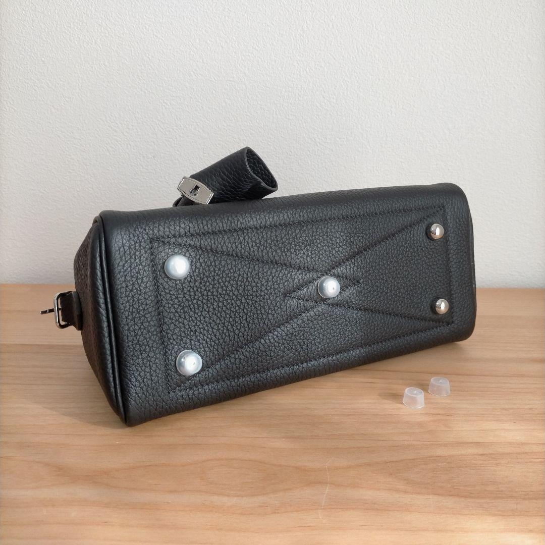 高級本革 トリヨン 鍵付き ボストン型 ショルダーバッグ