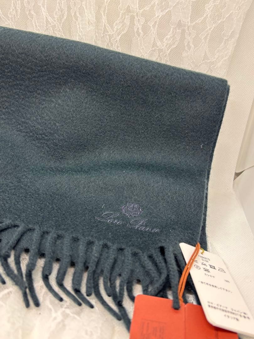 未使用美品Loro Piana ピッコラウニタスカーフカシミヤ グリーングレー