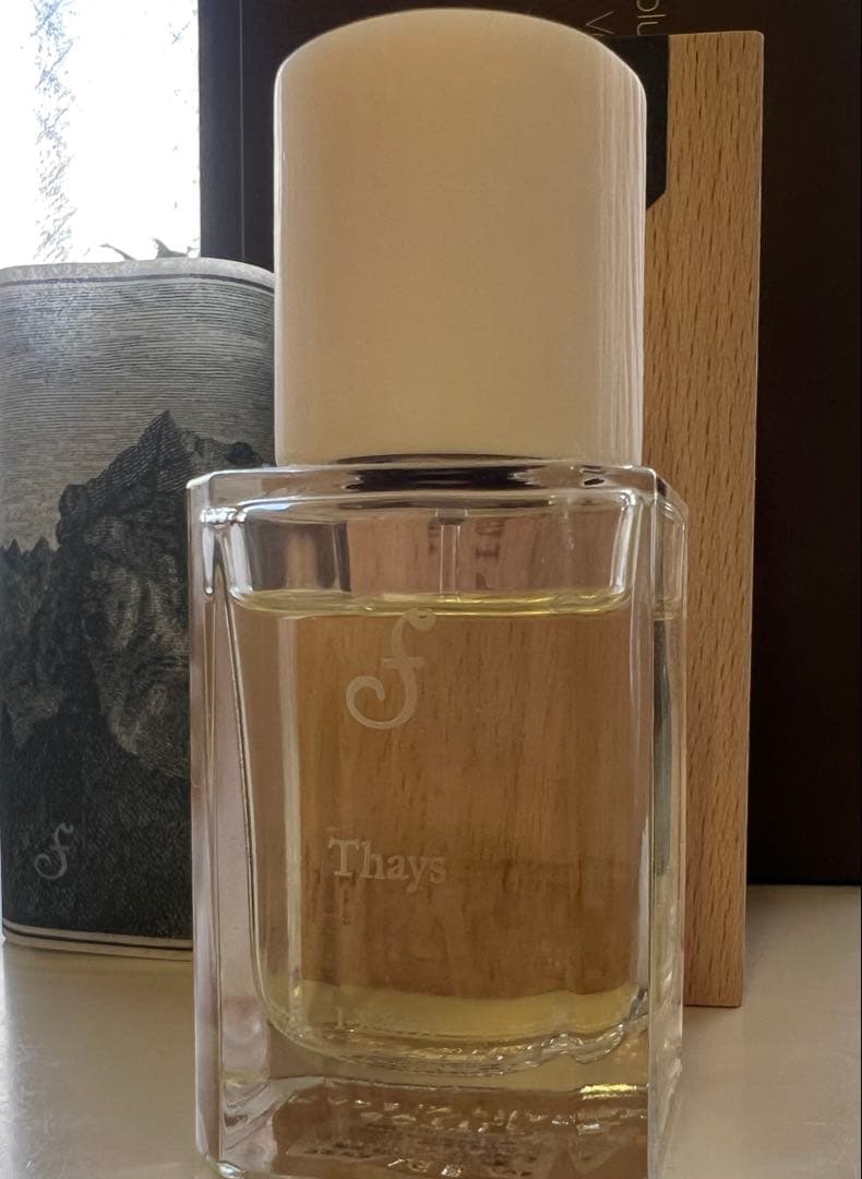 フエギア　タイース