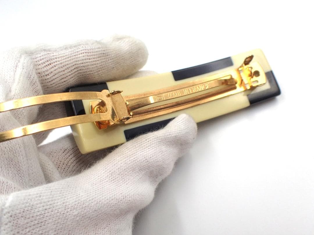 【中古】CHANEL バレッタ ココマーク プラスチック アイボリー ブラック