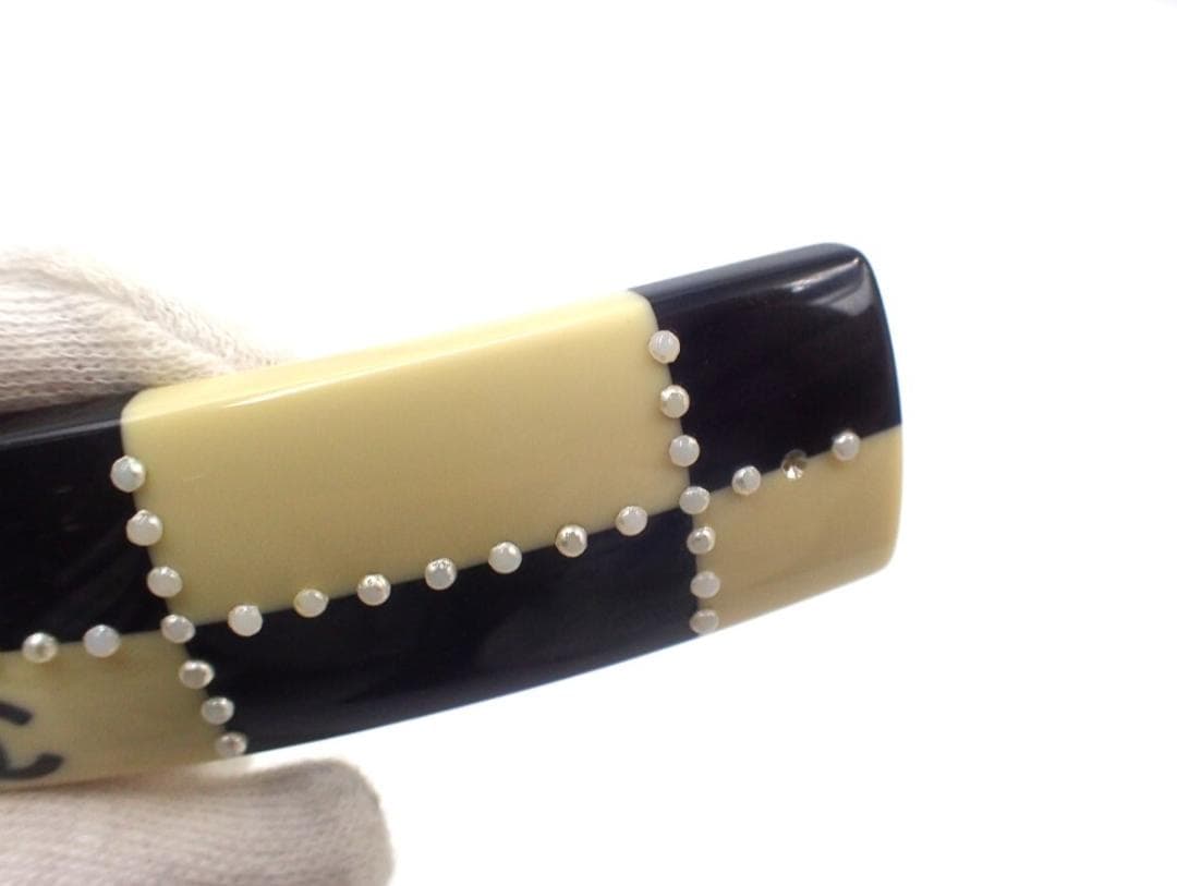 【中古】CHANEL バレッタ ココマーク プラスチック アイボリー ブラック