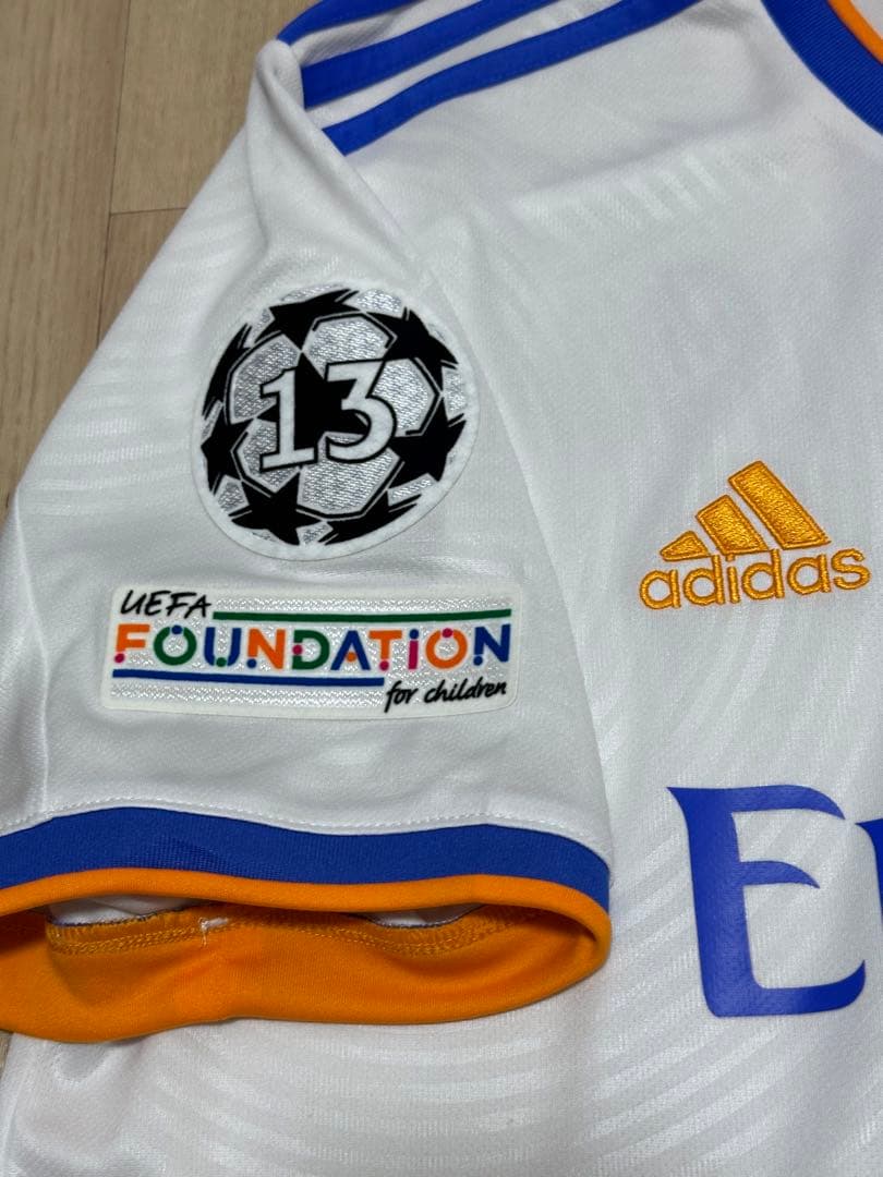 正規品　レアルマドリード　2021/22 チャンピオンズリーグ決勝戦ベンゼマ