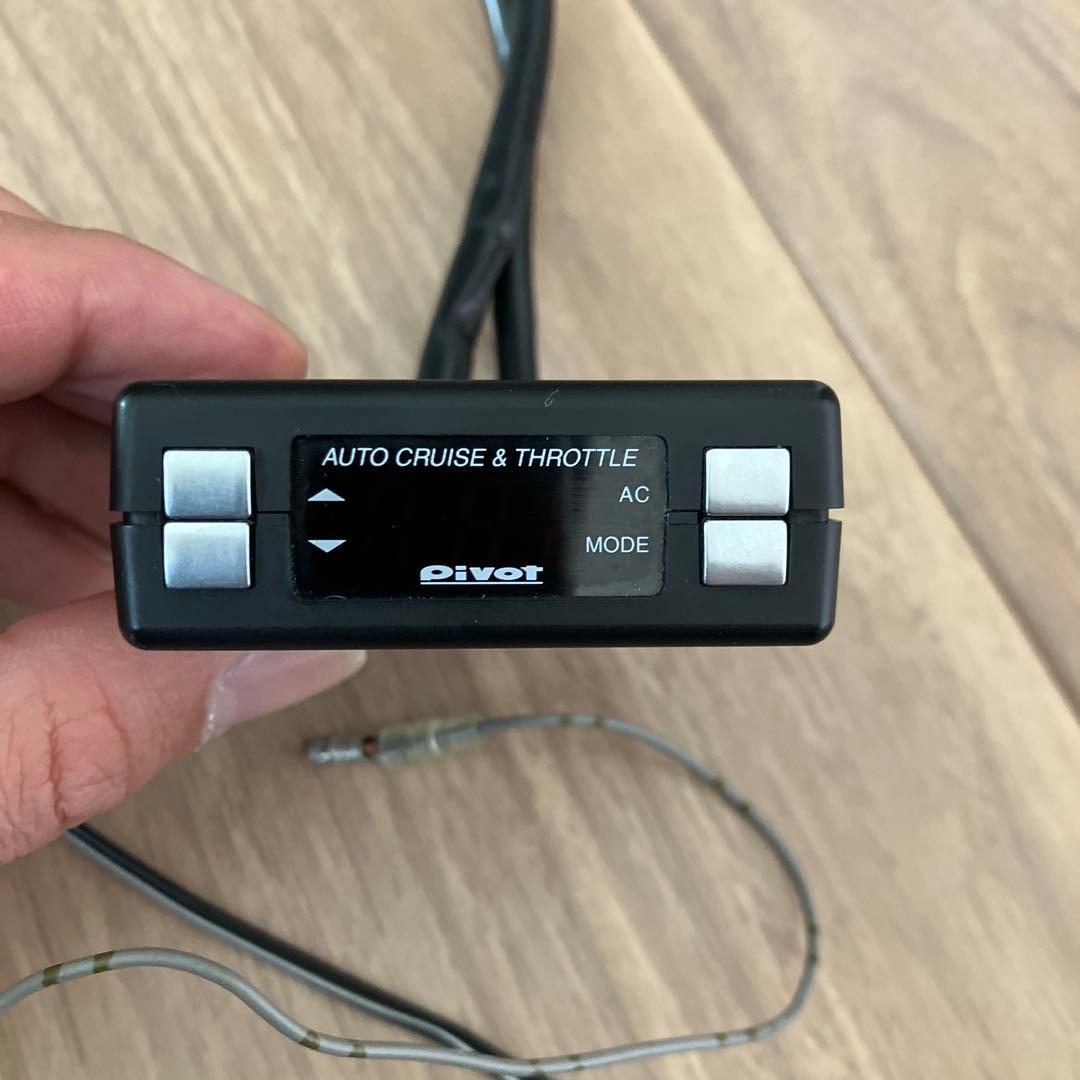 Pivot 3 drive AC スロットルコントローラー