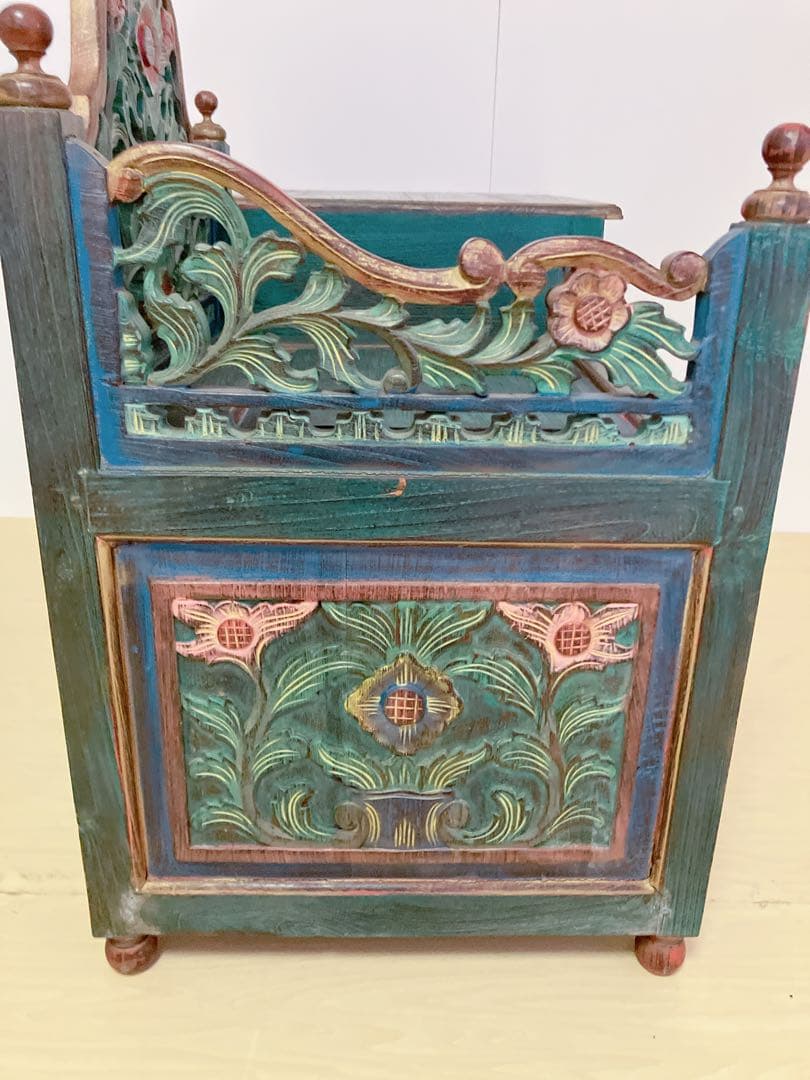 彫刻　アンティーク　木製　チェスト　ベンチ　飾り棚　インドネシア家具　アジア家具