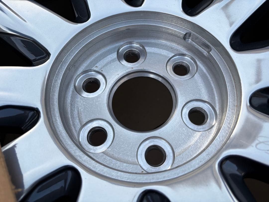 キャデラック エスカレード プラチナム 純正 22インチ アルミホイール 4本