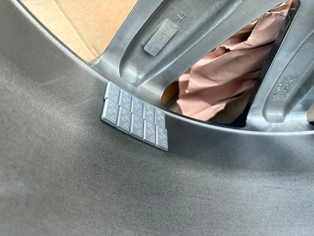 キャデラック エスカレード プラチナム 純正 22インチ アルミホイール 4本