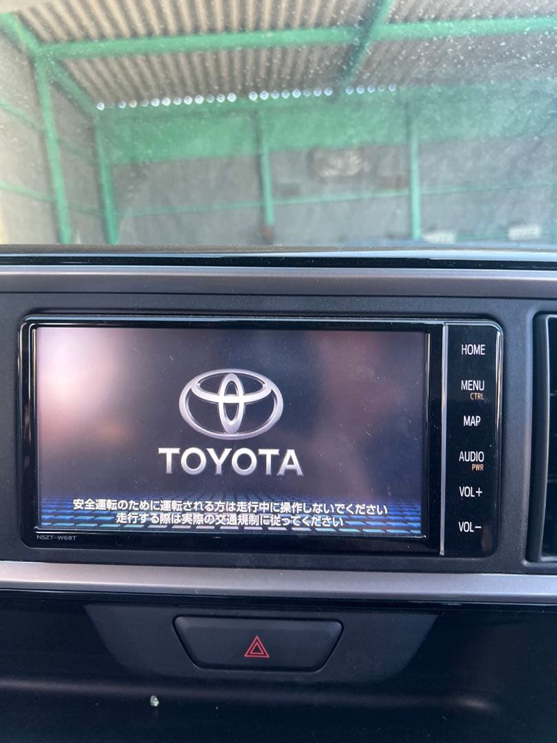 TOYOTA カーナビ タッチスクリーン NSZT-W68T 2022年地図