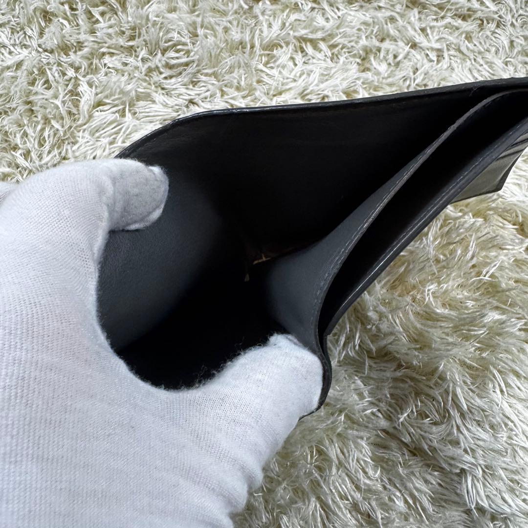 大人気✨ボッテガヴェネタ　二つ折り財布　マキシイントレ　グレー　札入れ