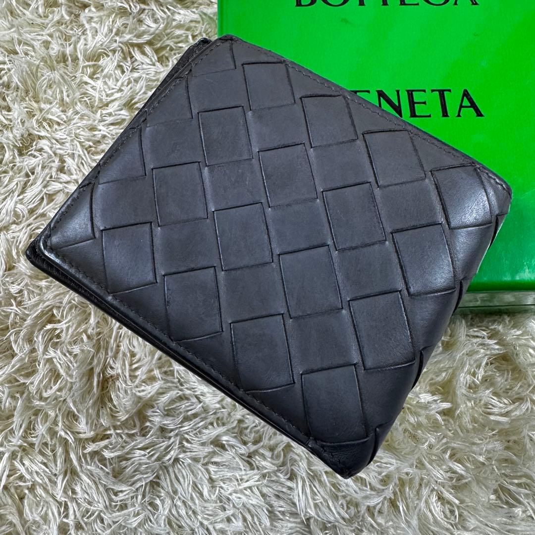 大人気✨ボッテガヴェネタ　二つ折り財布　マキシイントレ　グレー　札入れ