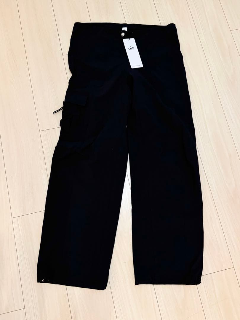 Alo アローヨガ　megastar cargo pant カーゴパンツ