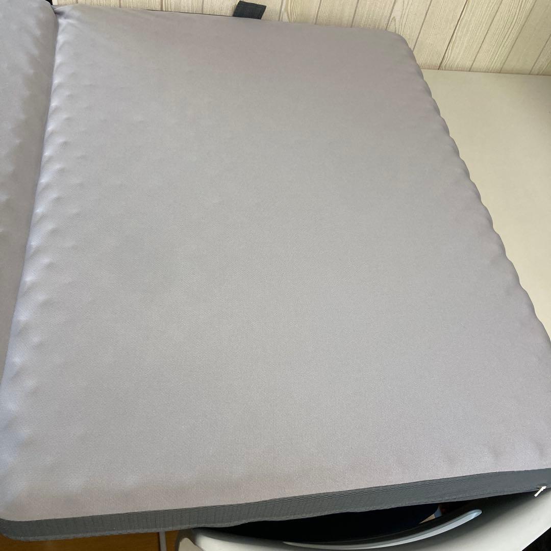 【美品】西川 muatsu ムアツ マットレス　シングル　三つ折り　グレー