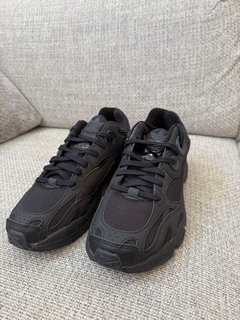 【新品】adidas ASTIR W アディダス アスターW 23.5cm