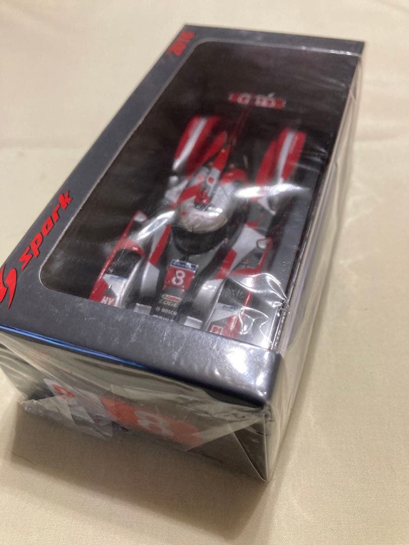 スパーク 1/43 アウディ R18 HY LM2016 No.8 3位