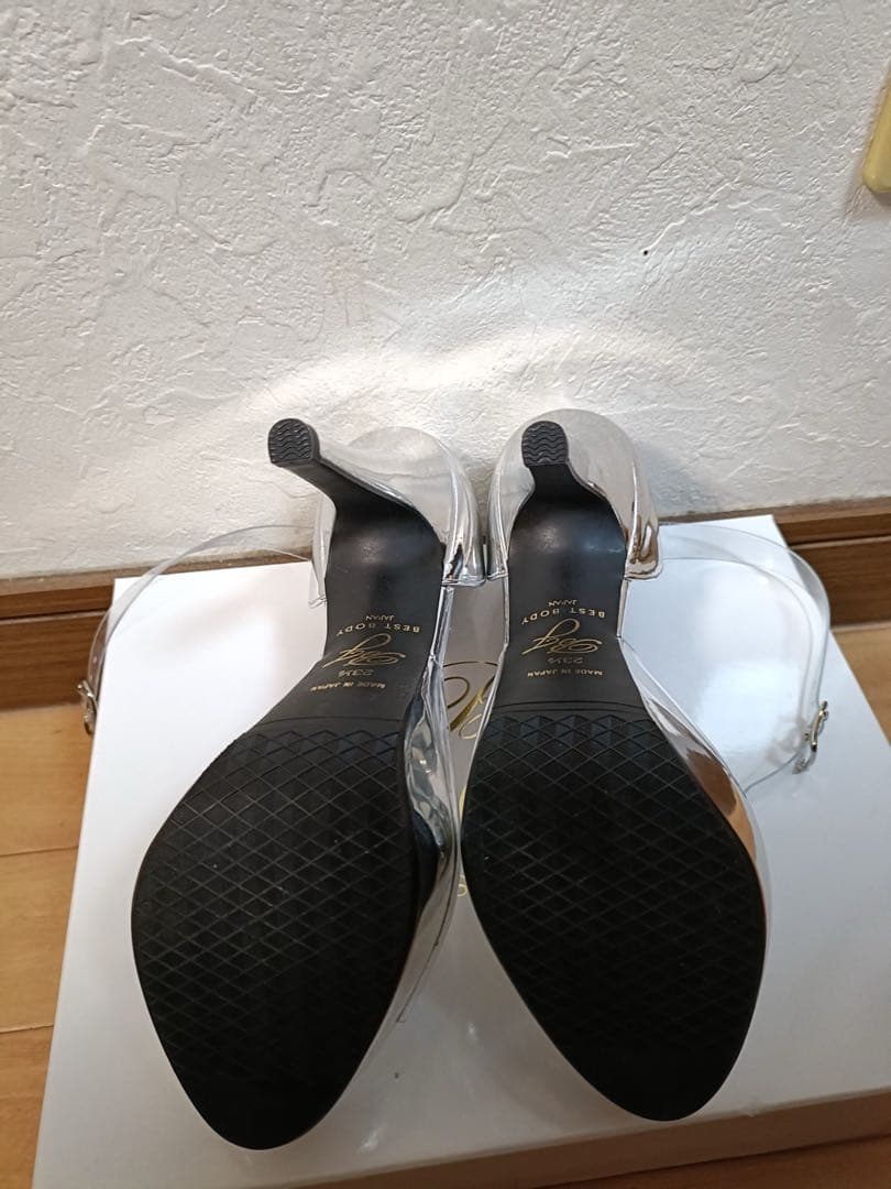 【BBJ公式】ベストボディジャパン 公式ヒール シルバー 23.5cm