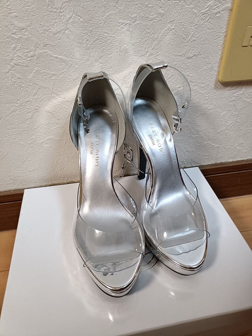 【BBJ公式】ベストボディジャパン 公式ヒール シルバー 23.5cm