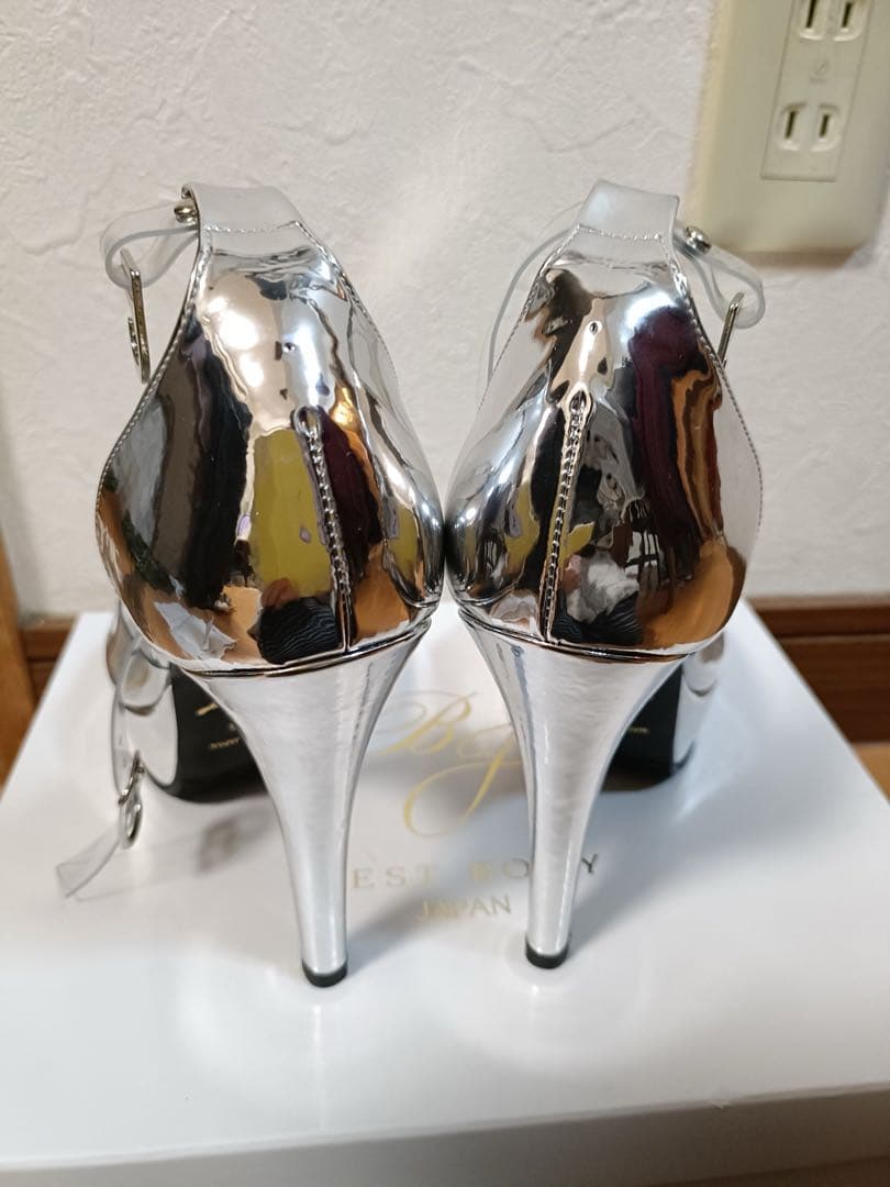 【BBJ公式】ベストボディジャパン 公式ヒール シルバー 23.5cm